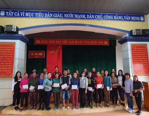 Công ty Botania góp phần ủng hộ đồng bào miền Trung vượt qua bão lũ